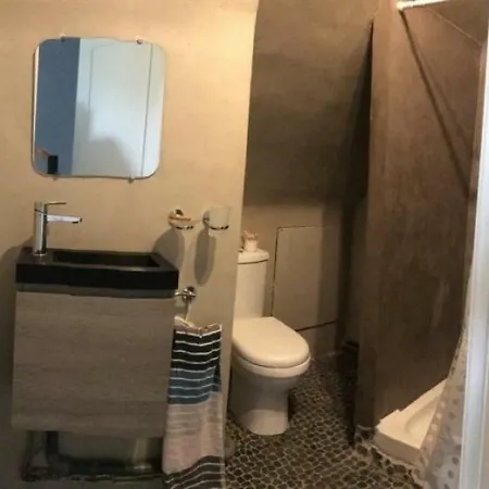 House Maison Dans Reisdence Privee 3 *